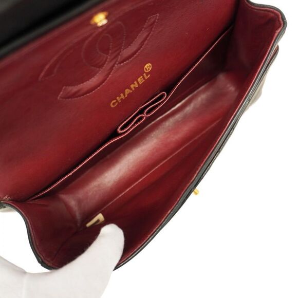 Chanel Shoulder Bag V-stitched Lambskin Black Gold Hardware Women - Picture 4 of 10